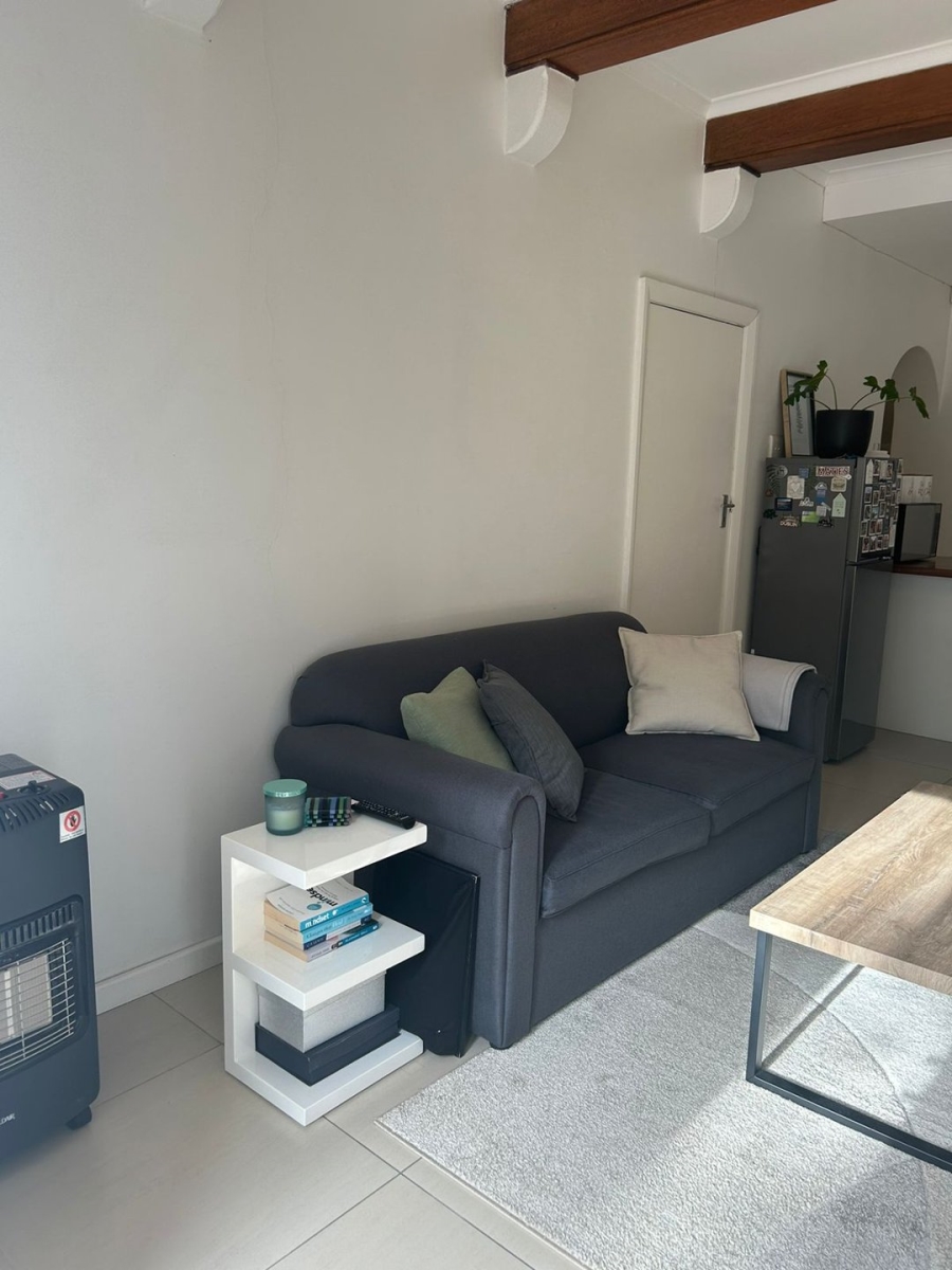 To Let 1 Bedroom Property for Rent in Rondebosch Western Cape